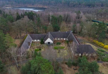 Allemagne : la ville de Berlin se dit prête à offrir l'ancienne villa du nazi Joseph Goebbels, faute de solution pour lui trouver une seconde vie