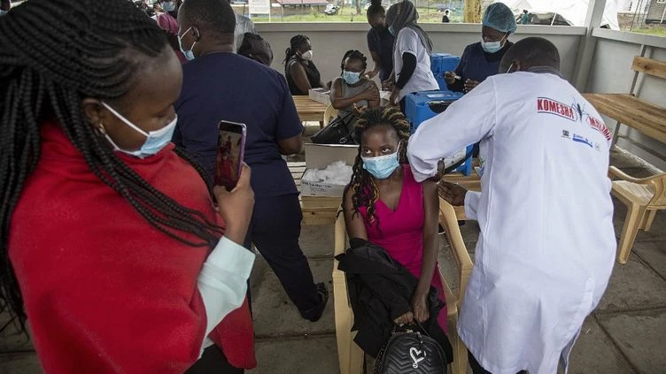 Covid-19 : l'Afrique, la seule région du monde où la pandémie progresse