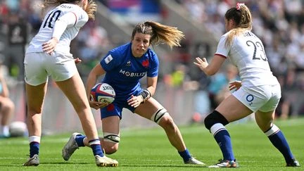 Six nations féminin 2025 : sans Gaëlle Hermet ni Emeline Gros mais avec Pauline Bourdon-Sansus, le groupe des 32 Françaises pour le Tournoi dévoilé