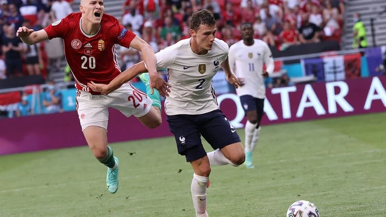 Euro 2021 : Mbappé en détonateur, Pavard submergé, les notes de Hongrie-France