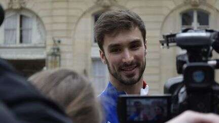 Patinage artistique : le champion olympique en titre de danse sur glace, Guillaume Cizeron, annonce son retour avec la Canadienne Laurence Fournier