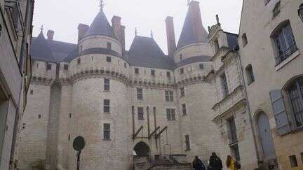 Indre-et-Loire : le château de Langeais, une forteresse impressionnante, à cheval entre le Moyen-âge et la Renaissance