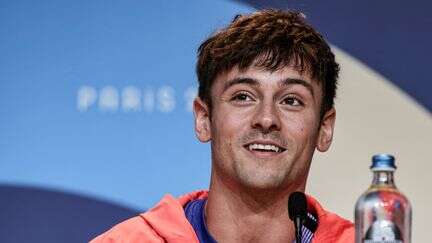 Champion olympique et véritable star en Angleterre, le plongeur Tom Daley annonce sa retraite