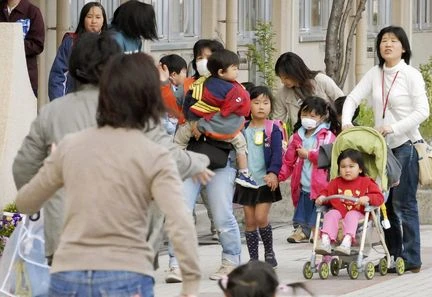 Pour garder ses enseignants, une ville japonaise a décidé d’externaliser la gestion des parents mécontents