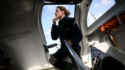 Vendée Globe 2024 : après des mois de tempêtes, Clarisse Crémer à l'assaut de son deuxième tour du monde et d'une 