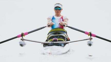 Paralympiques 2024 : Nathalie Benoit remporte la médaille de bronze sur le skiff en para-aviron