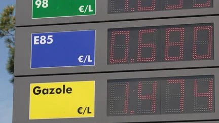 Prix des carburants : 1,50 euro le litre avant les week-ends de mai
