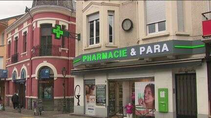 Santé : une pharmacie du Loiret sauvée pour 1 euro symbolique