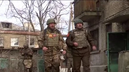 Guerre en Ukraine : les soldats russes prennent possession d'Adviivka et de ses alentours