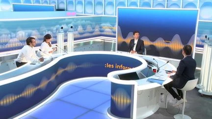 J-30 avant les élections européennes, Macron dans le magazine 
