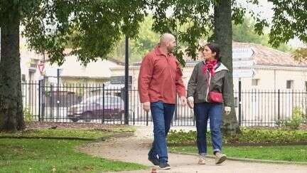 Arrêt cardiaque : une femme a été sauvée deux fois par un même pompier à 12 ans d’intervalle