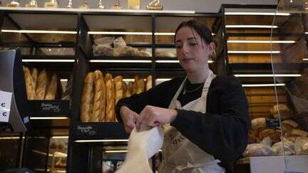 Boulanger en colère : une taxe sur les sachets à baguette