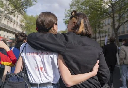 Violences contre les personnes LGBT+ : des associations dénoncent un 
