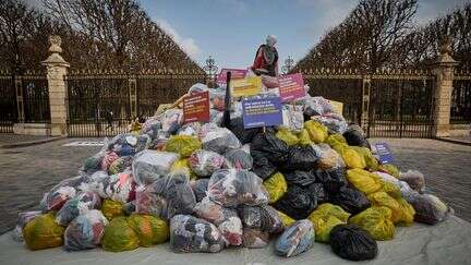 Trop de vêtements à recycler, manger moins de viande et une athlète 