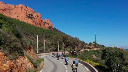 Méditerranée : cap sur le massif de l'Estérel, le Far West provençal