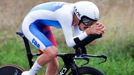 Renversant et irrésistible en fin de parcours, Alexandre Léauté arrache la médaille d'or sur le contre-la-montre de cyclisme sur route