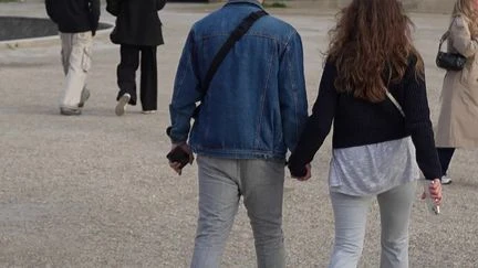 En Hongrie, les familles nombreuses exonérées d'impôts pour relancer la natalité