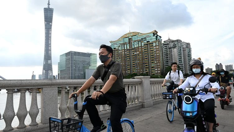 Chine : à Canton, une nouvelle attraction qui donne le vertige !