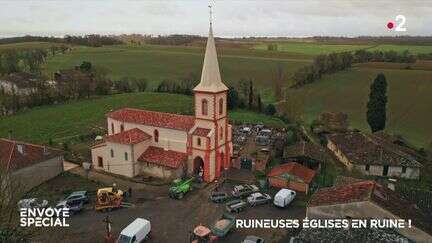 Ruineuses églises en ruine !