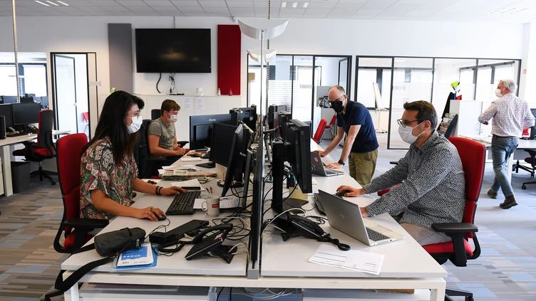 Fin du 100% télétravail : ce qu'il faut retenir du nouveau protocole sanitaire si vous revenez en présentiel aujourd'hui