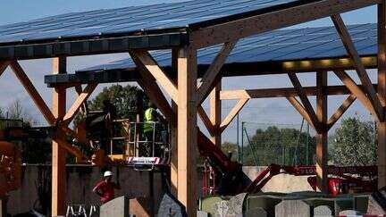 Panneaux solaires : en Loire-Atlantique, une installation dans un cimetière