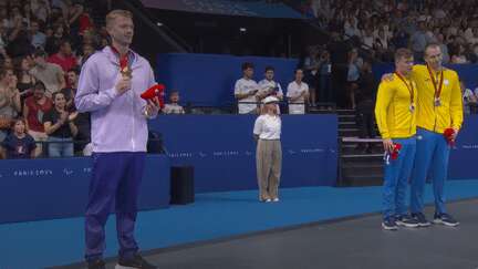 Paralympiques 2024 : deux nageurs ukrainiens refusent de poser avec le vainqueur biélorusse du 50 m nage libre sur le podium