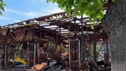 Ukraine : ils survivent dans une ville en ruines
