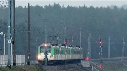 Pologne : la piste russe est privilégiée après le sabotage d'une voie ferrée