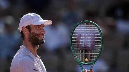 Roland-Garros 2026 : Quentin Halys remporte avec autorité son duel franco-français contre Ugo Humbert pour retrouver le troisième tour