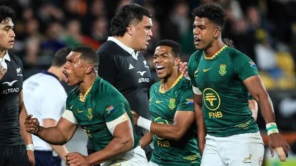 Rugby : les All Blacks encaissent la plus lourde défaite à domicile de leur histoire face à l'Afrique du Sud
