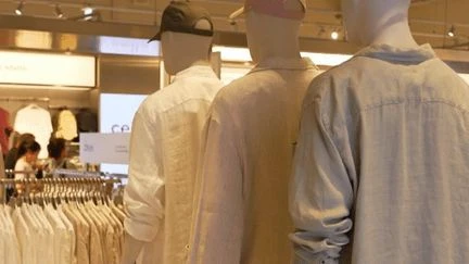 Canicule : quand les marques de vêtements s'adaptent aux fortes chaleurs