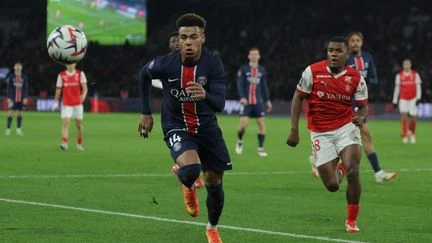 Finale PSG-Reims : à qui reviendra la Coupe de France, entre des Parisiens en quête de triplé et des Rémois en délicatesse ? Suivez l'avant-match avec nous