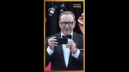 Boycotté par Hollywood, l’acteur Kevin Spacey monte les marches du Festival de Cannes