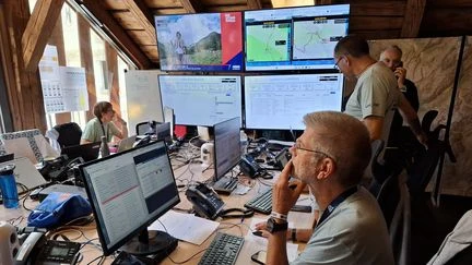 UTMB : suivi GPS en direct, système d'alerte, tracé alternatif... Au cœur de la vigie qui assure la sécurité des ultra-traileurs lancés autour du Mont-Blanc