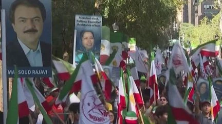 Guerre au Moyen-Orient : qui pour reprendre les rênes du pouvoir en cas de chute du régime iranien ?