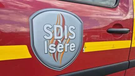 Un enfant de 2 ans se noie dans une piscine privée en Isère