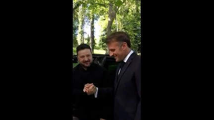 G7 à Évian : coup de pression sur V. Poutine