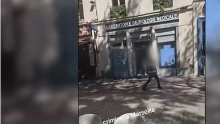 Marseille : profil psychologique et témoignages, l’enquête en cours après l’attaque d’un homme au couteau