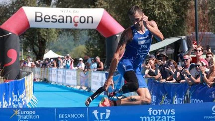 Paratriathlon : le Français Alexis Hanquinquant champion du monde pour la 8e fois