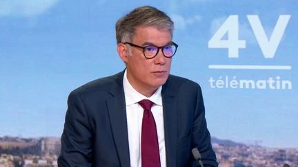 Instauration de la proportionnelle : “on ne résout pas une crise politique avec un mode de scrutin”, assume Olivier Faure