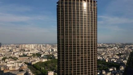 Tour Montparnasse : les copropriétaires se déchirent, le projet de rénovation vacille