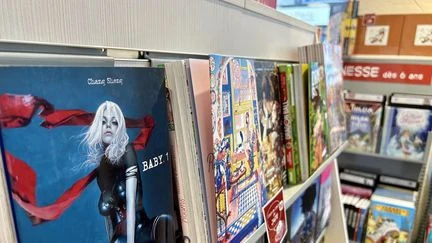 Cinq mangas et webtoons captivants à dévorer cet été