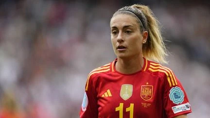 Ballon d'or 2025 : les Françaises Sandy Baltimore et Clara Mateo, les Espagnoles Alexia Putellas et Aitana Bonmati... Découvrez la liste des 30 nommées