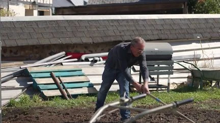 Eure : commerces, petits services, travaux de rénovation… Benoît Hennart, un maire à tout faire