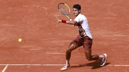 Roland-Garros 2026 : le Paraguayen Daniel Vallejo s'excuse après ses propos sexistes à l'encontre d'une arbitre