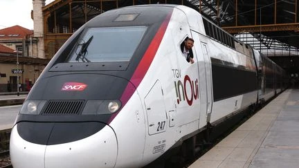 Tour de France : la SNCF mettra un TGV spécial à disposition des équipes pour permettre leur transfert des Alpes à la région parisienne