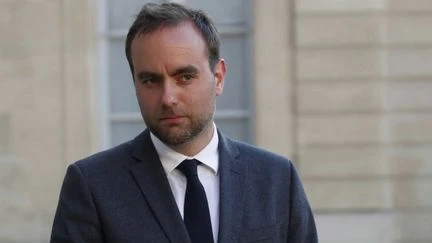 Gouvernement : Sébastien Lecornu consulte pour éviter la censure