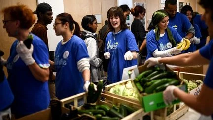 Étudiants impactés par le budget 2026, un ex-condamné à mort libéré, les Bleues ambianceuses de l'Euro : ça dit quoi ce 18 juillet ?