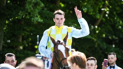 Hippisme : le parquet de Senlis requiert le renvoi du jockey Pierre-Charles Boudot devant la cour criminelle pour viol