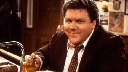 L’acteur américain George Wendt, qui incarnait le personnage de Norm dans la série 